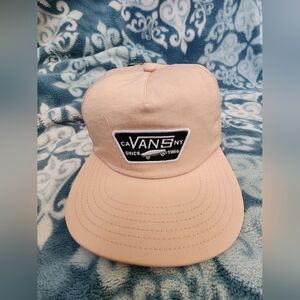 Vans Cap New with tag peach-like color